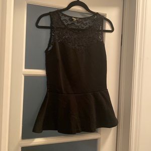 2/10$ Black cupcake camisole